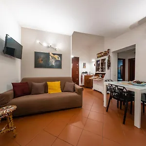https://casa-ruggiero.sicilyhotelsitaly.net